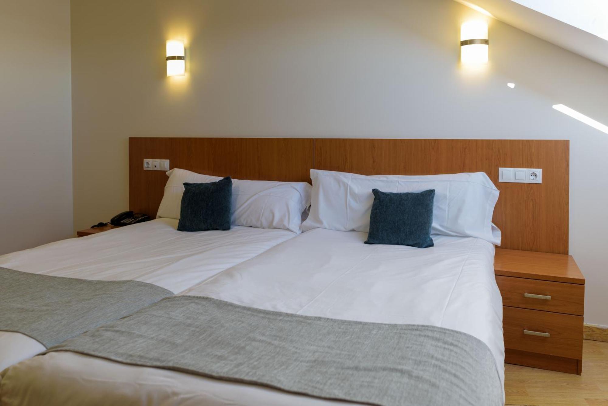 Hotel Alda Fogar Do Marineiro Рибадео Экстерьер фото